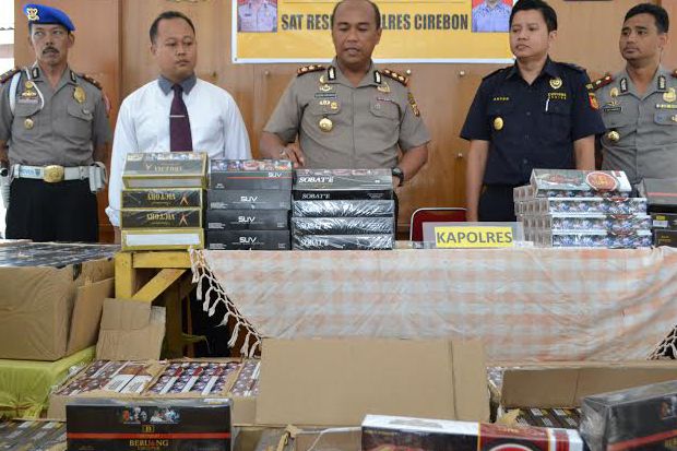 Ribuan Slop Rokok Tanpa Cukai Disita di Cirebon