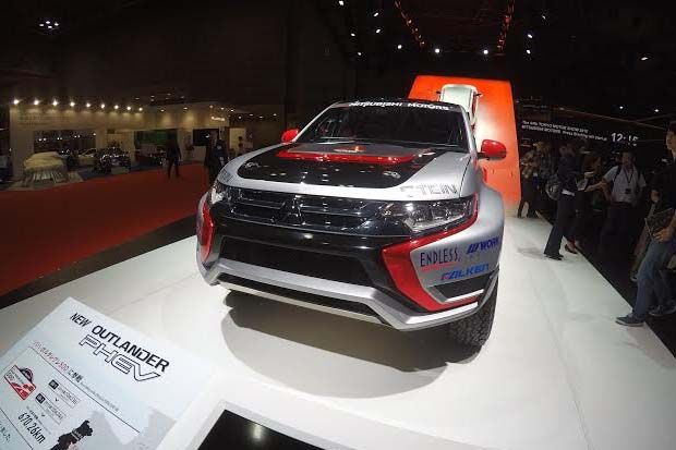 Bukti Komitmen Total Mitsubishi di Teknologi Hibrid