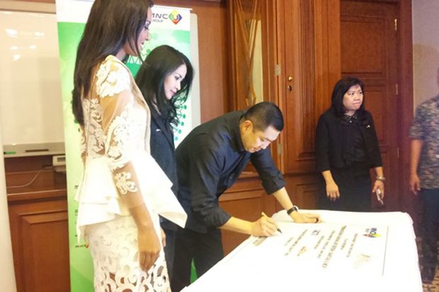 Yayasan Jalinan Kasih dan Miss Indonesia Bantu Air Bersih di Banten