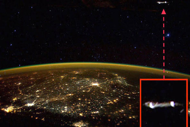 Astronot NASA Berhasil Memotret UFO?