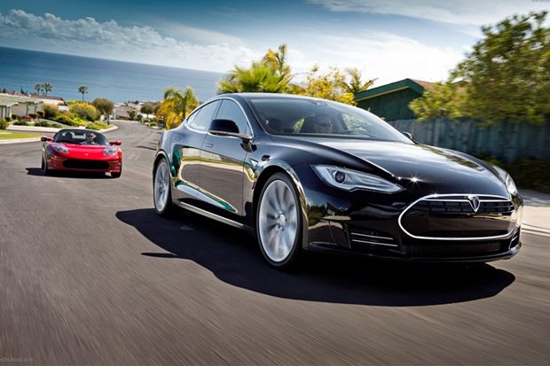 Tesla lakukan Penarikan 90 Ribu Unit Terkait Masalah Sabuk Pengaman