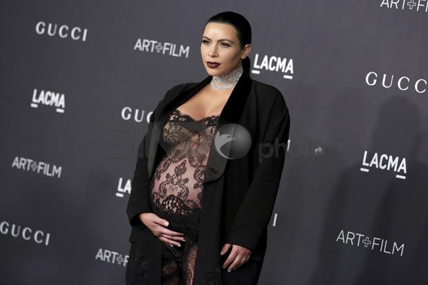 Kim Kardashian Lakukan Operasi Plastik Pascamelahirkan