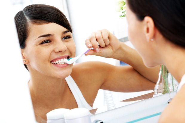 Kapan Waktu Tepat Mengganti Sikat Gigi ya? Apa Alasannya?