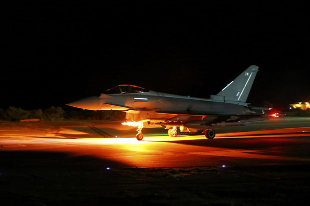 Jet-jet Inggris Kembali Bombardir Ladang Minyak ISIS
