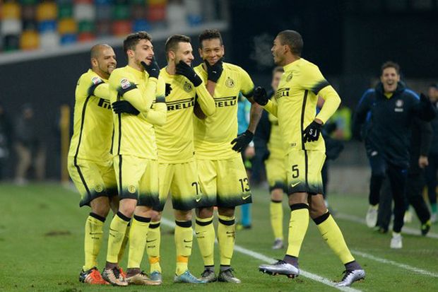 Bantai Udinese, Inter Kian Nyaman di Puncak Klasemen