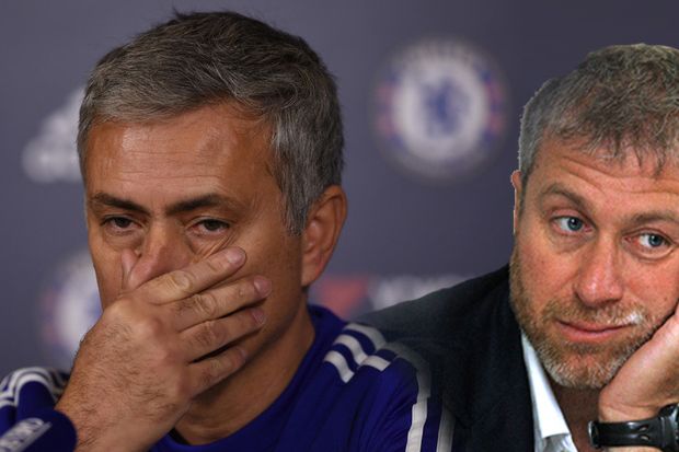 Mourinho Ngerayu Tak Dipecat Bos Chelsea