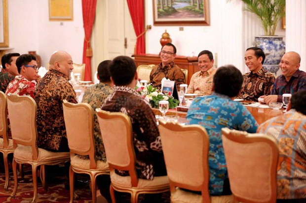 Istana Bantah Undang Komedian untuk Obat Mumet Jokowi