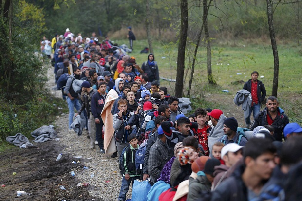 IOM: Hampir 1 Juta Imigran Masuk ke Eropa