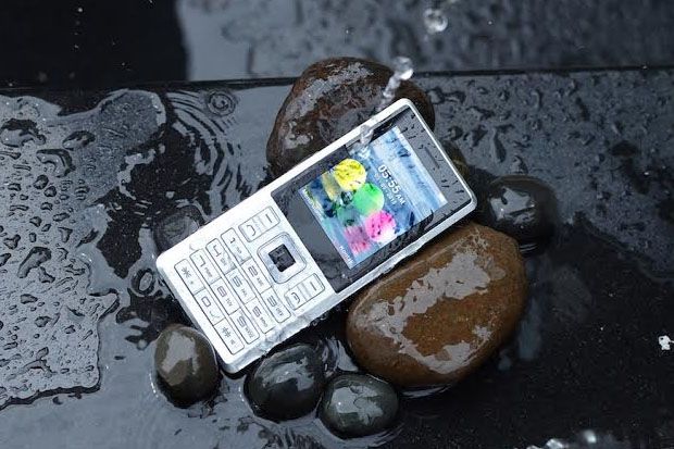 Asiafone Luncurkan Ponsel Tahan Air Rp200 Ribuan