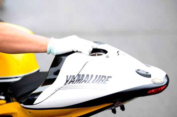 Tangki Bahan Bakar Rossi-Lorenzo Dipindah, Ini Penjelasan Yamaha