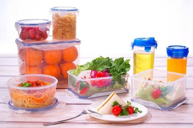 Sehatkah Memanaskan Makanan Kemasan Dalam Plastik?