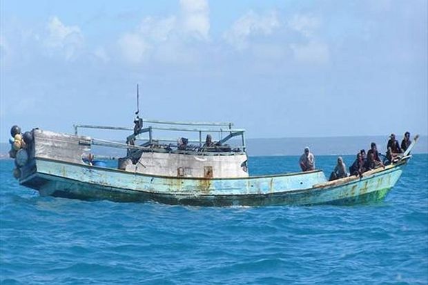 Kirim Sinyal Palsu, Modus Kapal China Mencuri Ikan