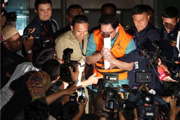 KPK Periksa Tersangka Suap Anggota DPRD Banten
