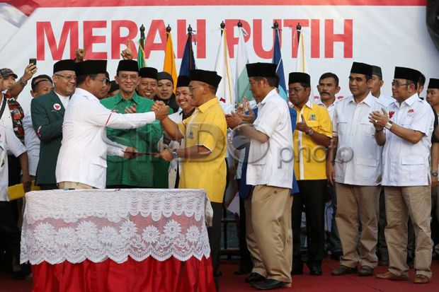 KMP Segera Bahas Kemungkinan Golkar Masuk Kabinet Jokowi-JK