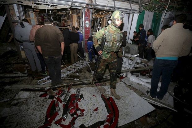 Mal dan Kafe di Baghdad Dibom & Ditembaki, Puluhan Orang Tewas