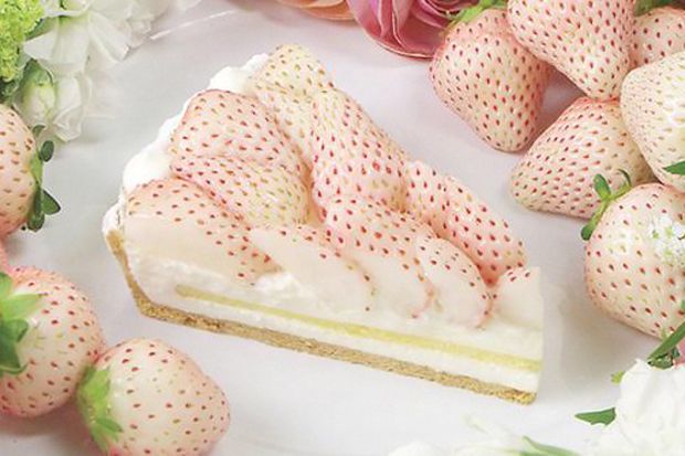 Kue Stroberi Putih Hadir di Jepang
