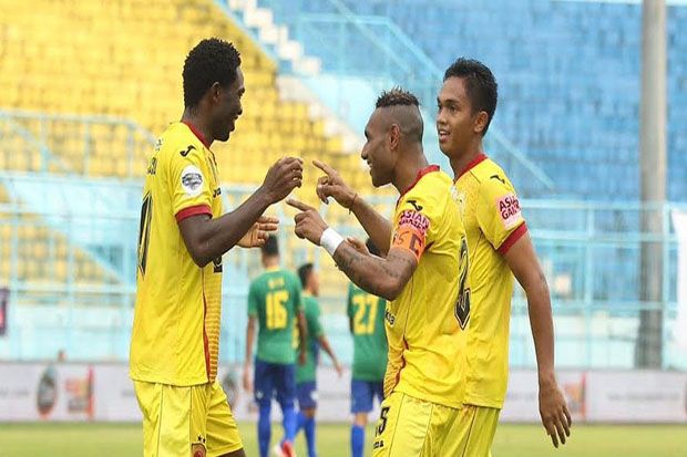 Pusamania Borneo Tarik Tolle dari Sriwijaya FC