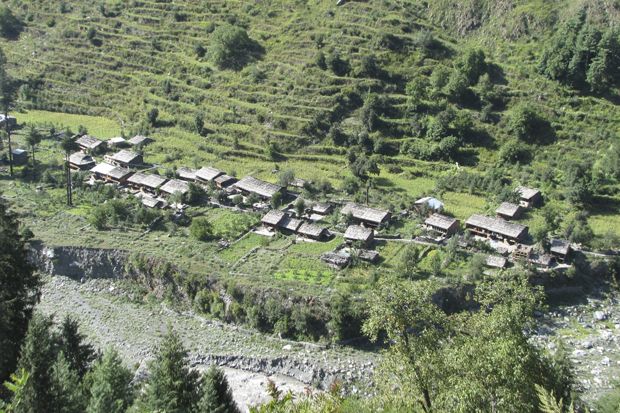 Plesir ke Desa Terisolasi di Dunia, Bara Bangal