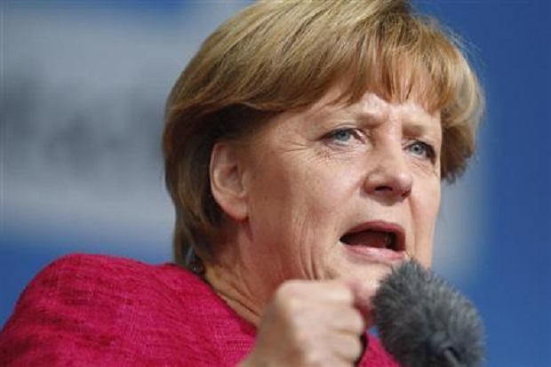 Angela Merkel Ngeri dengan Pengeboman Rusia di Suriah