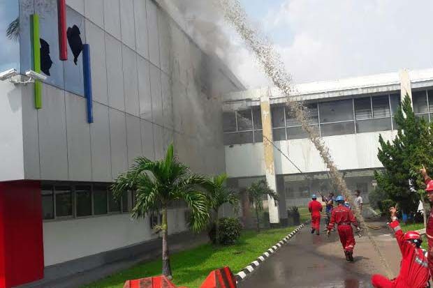 Gedung Pertamina Plaju Palembang Terbakar