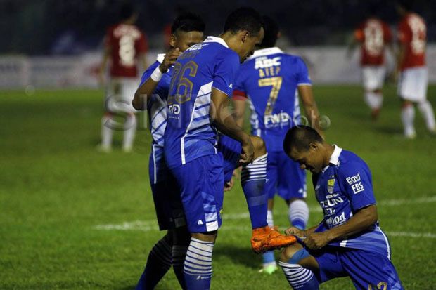 Aron Da Silva Hengkang, Umuh Janjikan Kejutan untuk Persib Bandung