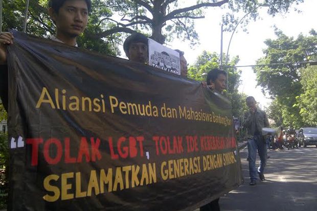 Mahasiswa Bandung Gelar Aksi Tolak LGBT