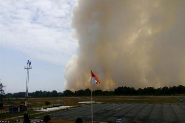 Gawat, Kebakaran Dekati Bandara Dumai di Riau