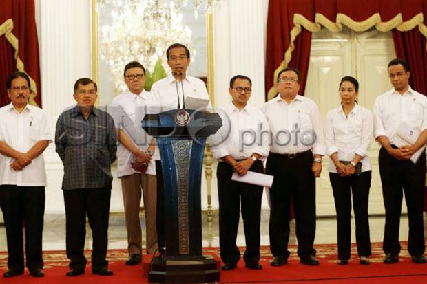 Menteri Sibuk Konflik Internal, Nawa Cita Jokowi Mandek
