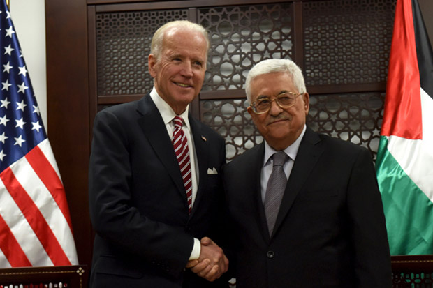 Bahas Kekerasan Israel-Palestina, Biden Temui Abbas