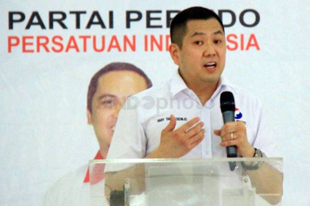 HT Berbalas Pantun dengan Ketua DPW Perindo Riau