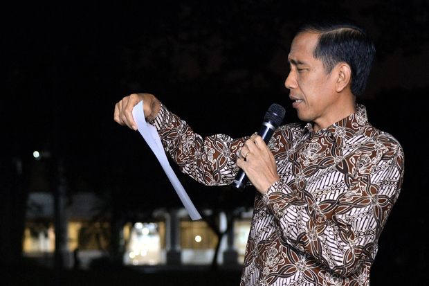 Jokowi Hapus Lima Izin Penghambat Kemudahan Investasi