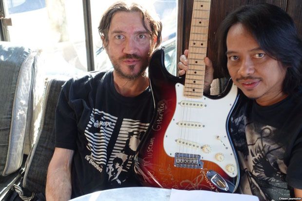 Dewa Budjana Belum Pikirkan Kolaborasi dengan John Frusciante