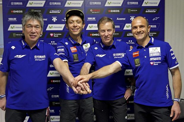 Valentino Rossi Resmi Perpanjang Kontrak di Yamaha