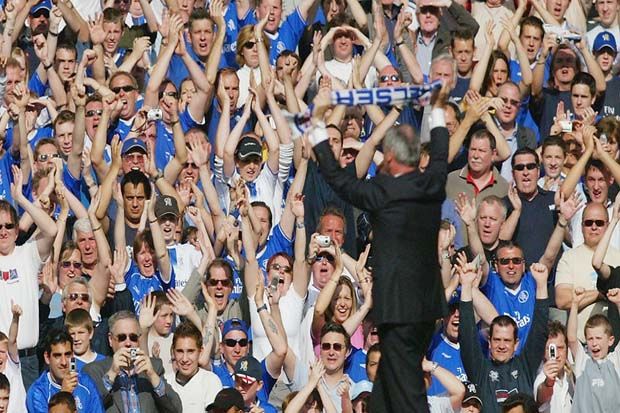 Nyanyian Penggemar Leicester Bikin Ranieri Merinding