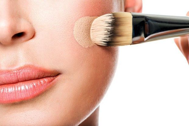 4 Tips Merawat Kuas Makeup buat Hasil Riasan Maksimal