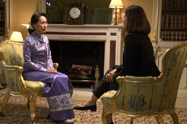 Suu Kyi Terkejut Diwawancarai soal Pembantaian Muslim di Myanmar