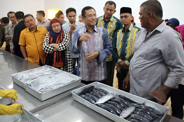 Menteri Saleh Dorong Industri Ikan Olahan di Aceh
