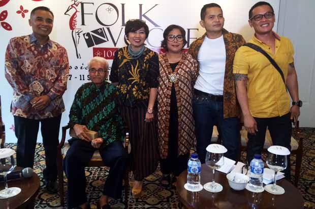 Pameran Folk N Vogue Hadirkan Busana 100 Persen Indonesia