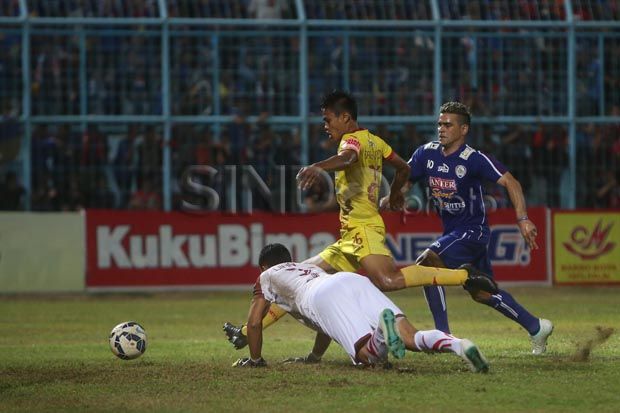 Arema Cronus vs Sriwijaya FC: Duel Klasik Penentu Final