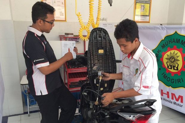 AHM Gelar Uji Kompetensi Teknik Sepeda Motor untuk 25.440 Siswa SMK