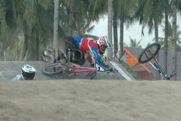 Pembalap Indonesia Jawara BMX Internasional di Banyuwangi