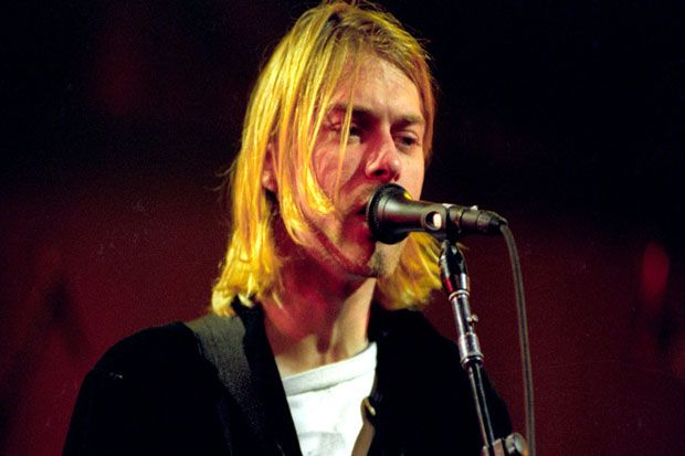 4 Teori Konspirasi Seputar Kematian Kurt Cobain