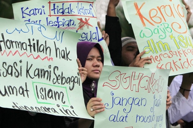 Terancam, Mahasiswa Gay dan Ateis Malaysia Diberi Suaka Kanada