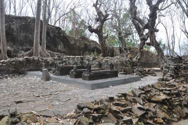 Sejarah Makam Ratu Malang di Gunung Kelir