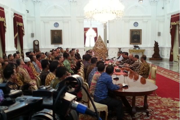 Manajemen Klub dan Asosiasi PSSI Tingkat Provinsi Temui Jokowi