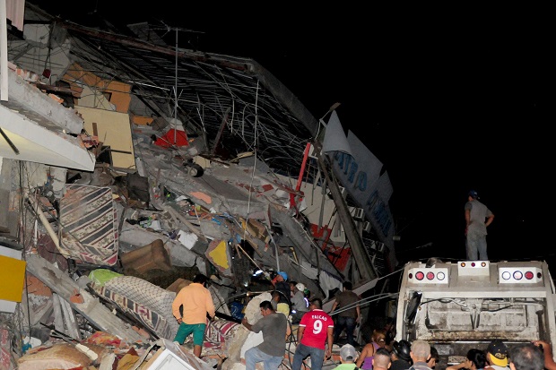 Jumlah Korban Gempa Ekuador Meningkat Drastis