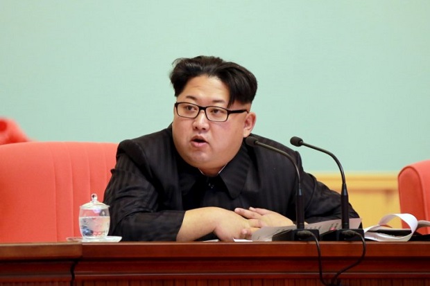 Lawan Budaya Barat, Kim Jong-un Larang Celana Jeans dan Tindikan