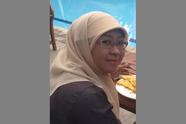 Naniek Widyaningrum, Doktor Farmasi Termuda di UGM