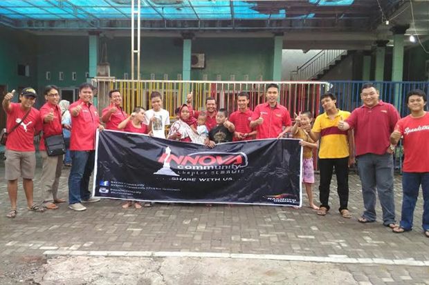 Komunitas Innova Semarang Peduli Sesama Beri Bantuan Sosial
