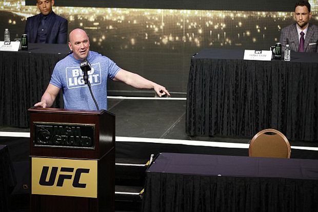 Presiden UFC Ngamuk Lihat Kursi McGregor Kosong